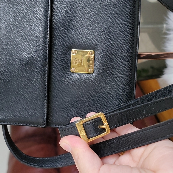 MCM Sling - Picture 3 of 13